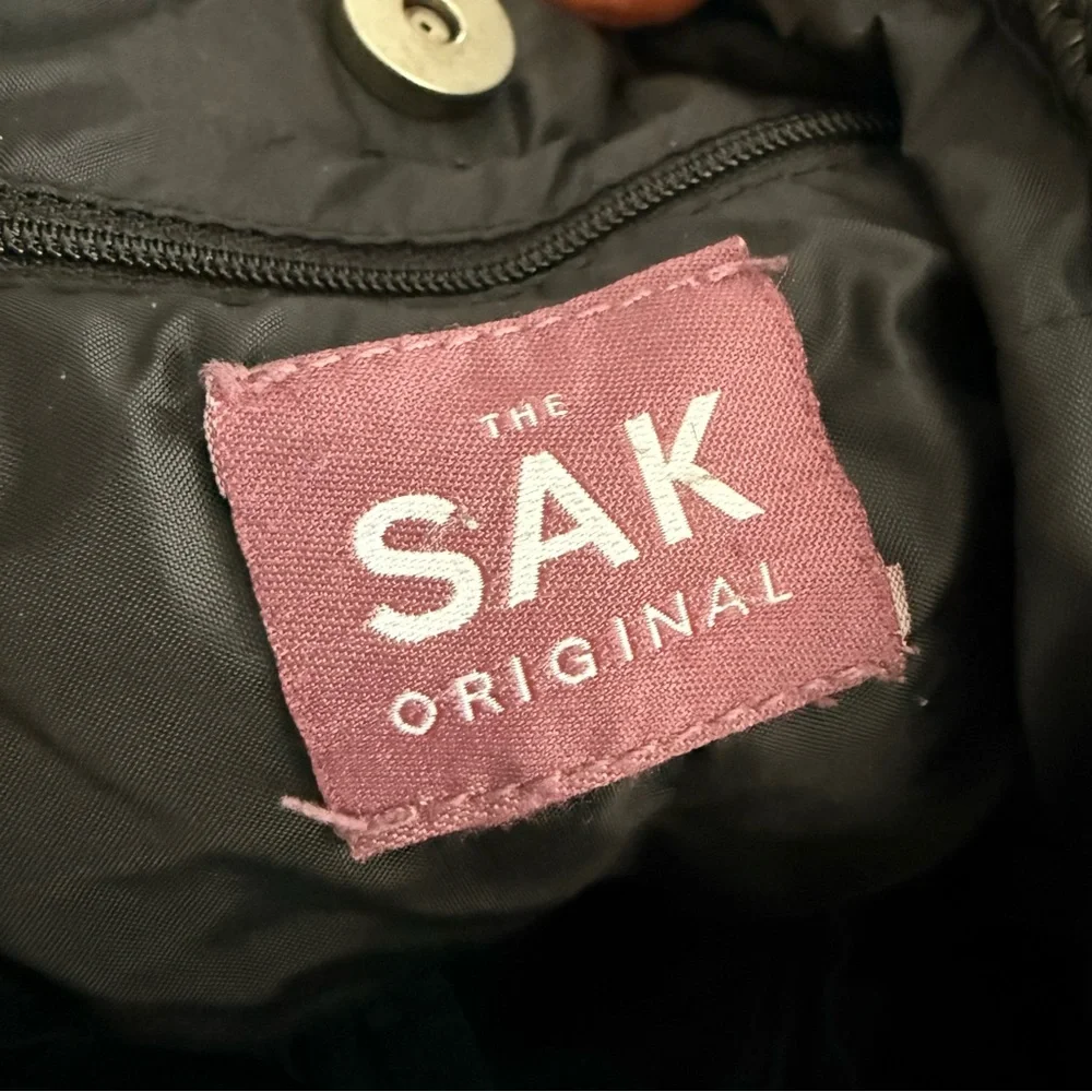 Black Crochet Tote Bag - Picture 4 of 4